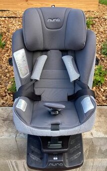 Autosedačka Nuna Prym otočná o 360°