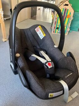 Dětská autosedačka Thule Maxi cosy