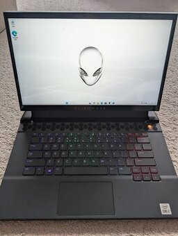 Herní Alienware M15/i7-10870H/RTX 3070/32GB RAM/ 1TB SSD