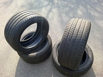 BMW X5, X6 - Pneu 305/40 a 275/45 R20 letní