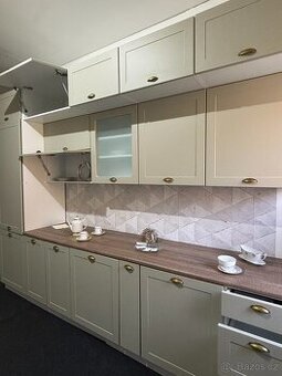 Moderní nepoužitá kuchyně NATALI krémová