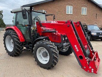 Traktor Massey Ferguson