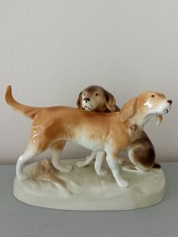 Porcelánová soška psi