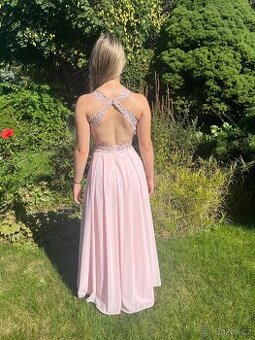 Společenské plesové/maturitní/šaty do tanečních