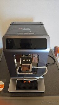 automatický kávovar Krups Evidence Plus EA894T10 (titanium)