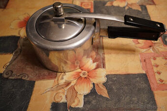 Retro papiňák hrnec