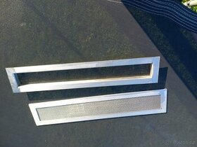 Prodám mřížky na krb nerez