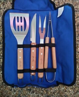 Grilovací souprava 4 kusy