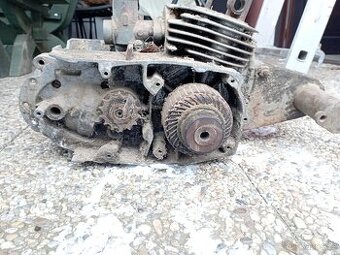 Motor ČZ 175/502