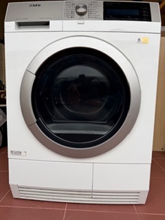 Sušička prádla AEG