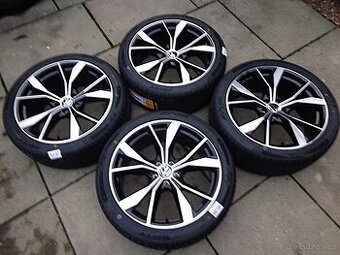 VW Tiguan letna sada kol 255/40R20