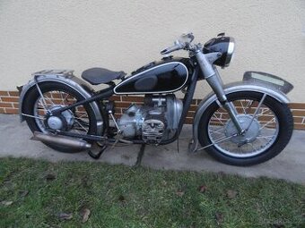 BMW R6, rok výr. 1937, vyrobeno jen 1850 kusů, rarita