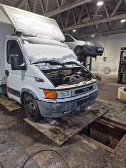 Motor iveco 2.8 92kw rok 2005