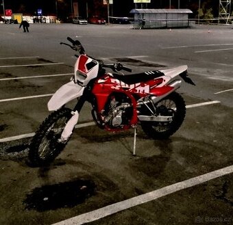 SWM RS 125 R