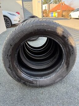 celoroční pneu Continental AllSeasonContact 215/60 R16 99V