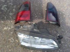 Prodám světla na opel vectra