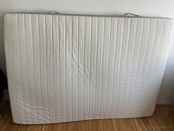 Pruzinova matrace Ikea