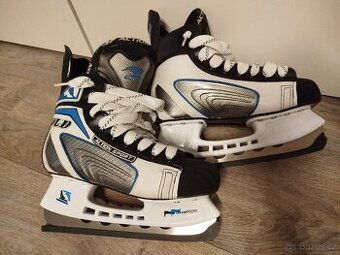 Nové zimní brusle vel. 39
