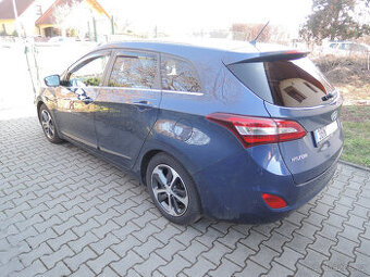 Hyundai i30 1,6 crdi kombi, 2017, 137.xxx km, STK 5/2027