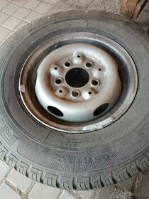 4x 14" kola s pěknými pneu z mercedes MB209D (T1)