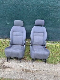 3 řada sedadel Volkswagen sharan r.v 2000