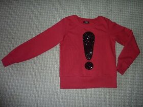 Červená mikina, vel.134