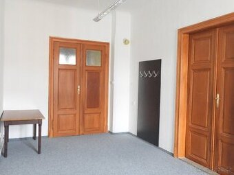 Pronájem kanceláře o velikosti 22 m2 Jihlava, Žižkova ulice