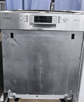 Myčka nádobí BOSCH, display, odložený start,