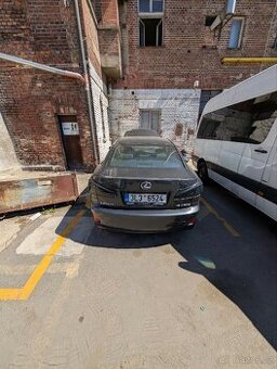Lexus IS 220d, 2008 – prodej na náhradní díly