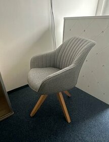 židle/křeslo otočné, barva šedivá
