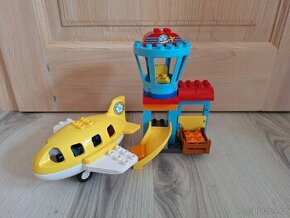 Lego Duplo letiště + letadlo 10871