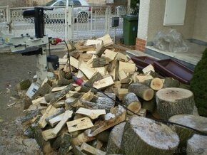 Dřevo na topení