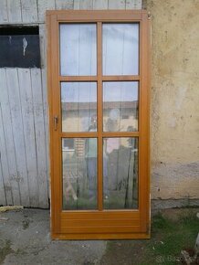 2 kusy - Dřevěné balkonové dveře 98 x 218 cm