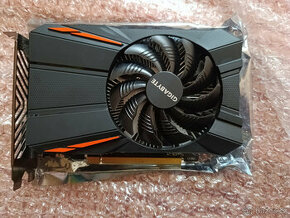 Gigabyte RX560 4GB - verze bez napájecího konektoru