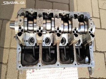 HLAVA MOTORU 1,9 TDI 77KW TOP STAV