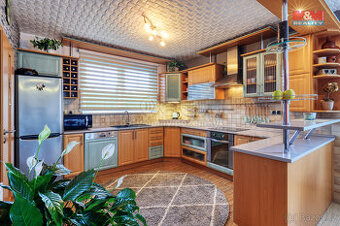 Prodej rodinného domu, 207 m², Semněvice