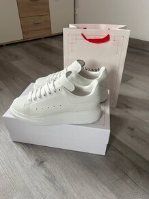 Alexander mcqueen