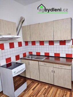 Pronájem prostorného bytu 2+kk, Jakoubkova, Stříbro