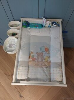 Přebalovací pult ikea
