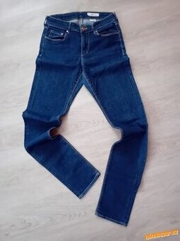 HEZKÉ DÍVČÍ DŽÍNY - vel.152/158 /zn. H&M