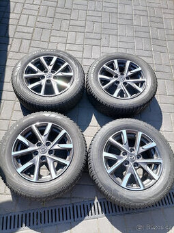 Mazda 3,CX-3 nebo CX-30 original alu kola jako nový215/60R16