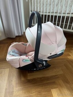 Vajíčko CYBEX Cloud T i-Size