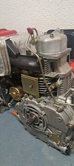 Naftovy motor do minibagru