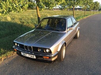 BMW E30 325