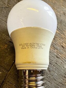 LED žárovky OSRAM 9w 2700K E27