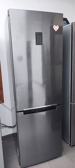 Lednice s mrazákem SAMSUNG - NO FROST, Electrolux