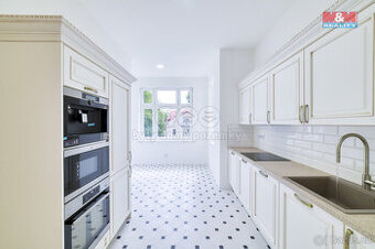 Prodej bytu 3+1, 94 m², Mariánské Lázně, ul. Lidická