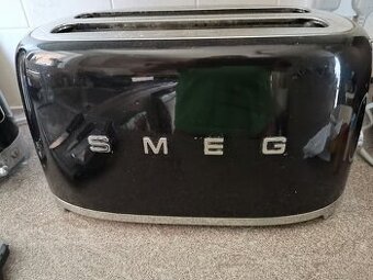 Topinkovač Smeg na 4 tousty