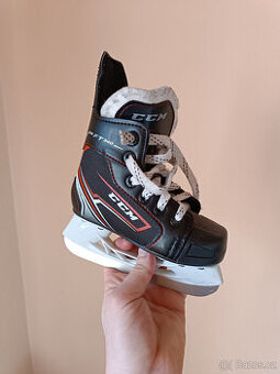 Dětské brusle CCM Jetspeed eur 25