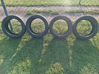 225/45 R17 zimní